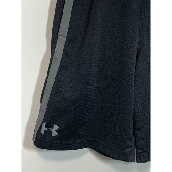 Under Armour Mens UA Tech HeatGear Athletic Mesh Shorts Black Gray Size Medium - Picture 2 of 5